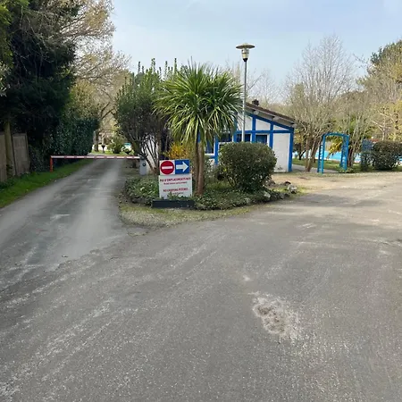 L'oree Des Landes *